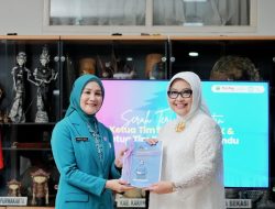 Samantha Dewi Dilantik Sebagai Ketua TP PKK Jabar