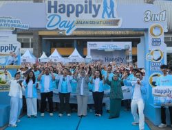 Jalan Sehat di GOR Arcamanik Bandung, Happily Ajak 1.000 Lansia Tetap Aktif dan Percaya Diri di Masa Golden Age