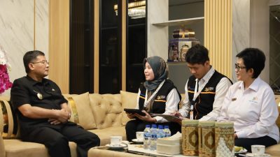 Terima Petugas SE2026, Wakil Gubernur Jawa Barat Ajak Masyarakat Jawa Barat Berpartisipasi