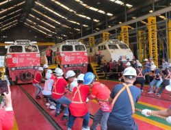 Rayakan HUT ke 81 RI, KAI Daop 2 Bandung Gelar Lomba Tarik Lokomotif, Emergency Rail Bridge dan Cek Lintas Kemerdekaan