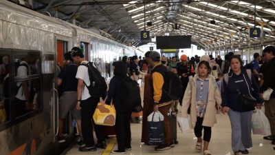 KAI Daop 2 Bandung Pastikan Erupsi Gunung Anak Krakatau Tak Ganggu Operasional dan Pelayanan KA