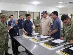 Menhan Tinjau Kapabilitas Teknologi dan Fasilitas Produksi Elektronika pertahanan PT Len Industri